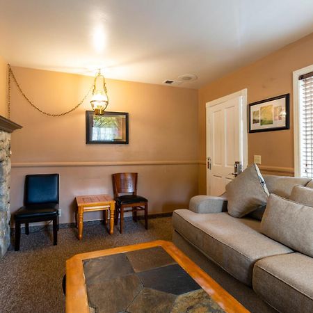 Saddleback Inn At Lake Arrowhead Esterno foto