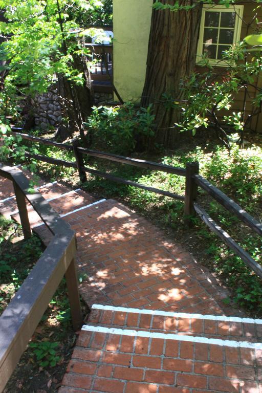 Saddleback Inn At Lake Arrowhead Esterno foto