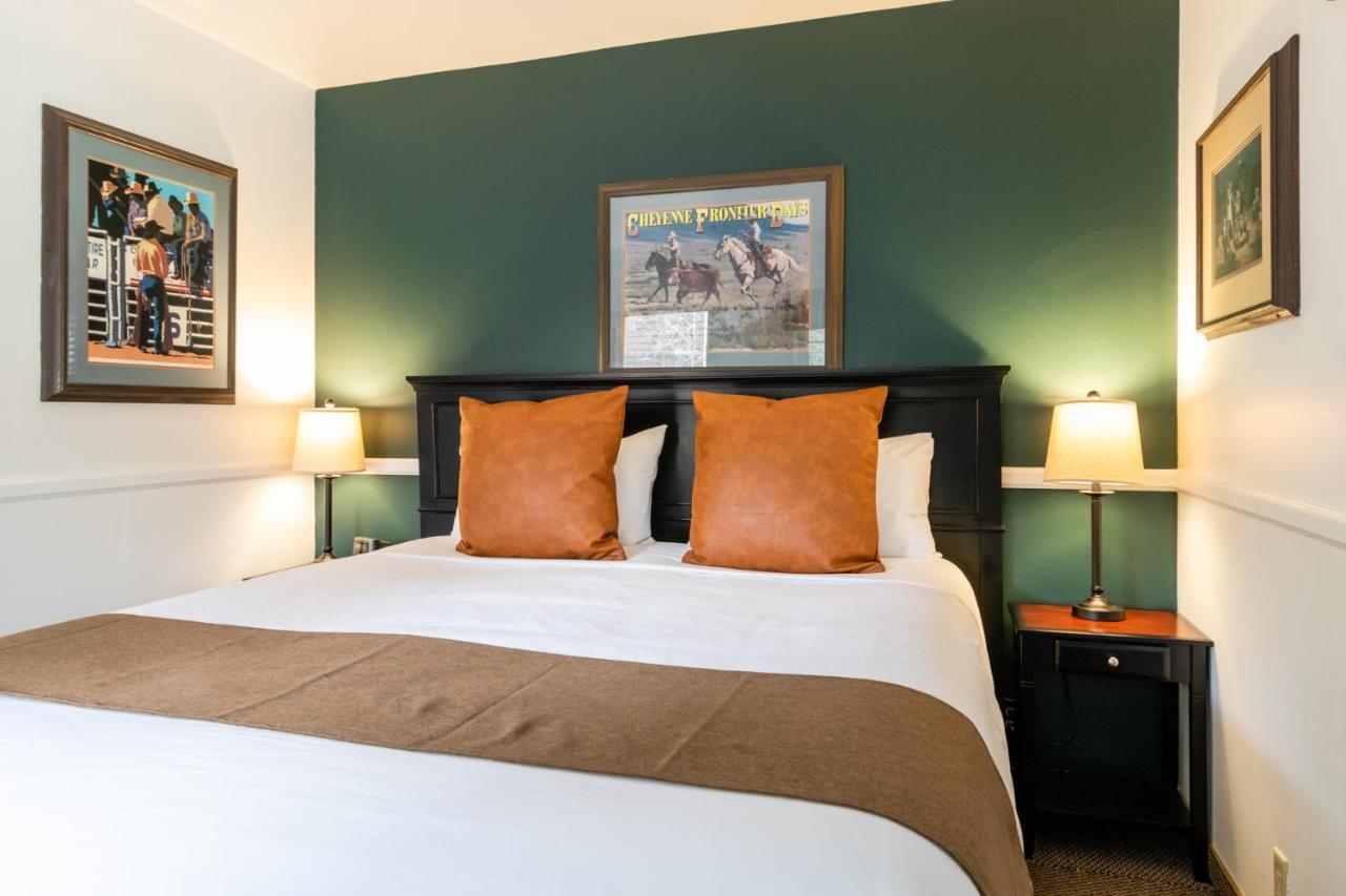 Saddleback Inn At Lake Arrowhead Esterno foto