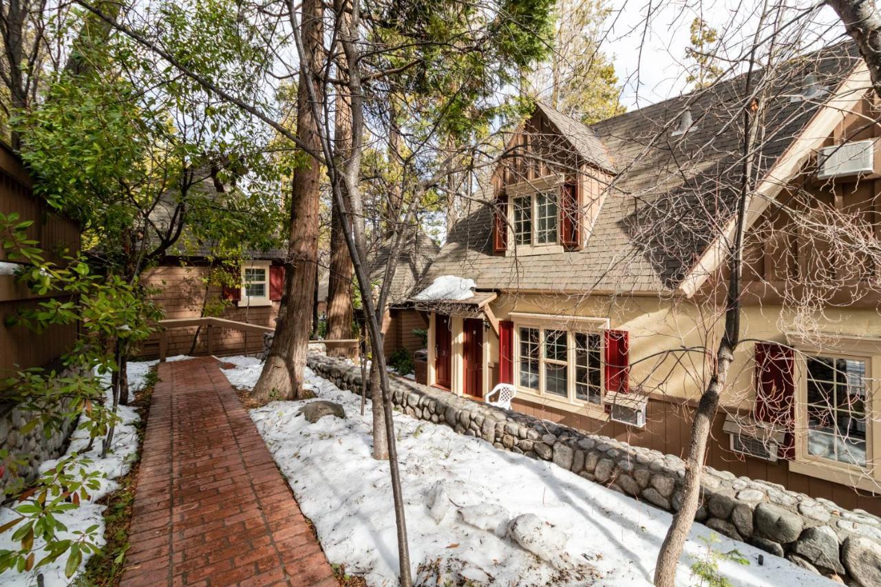 Saddleback Inn At Lake Arrowhead Esterno foto