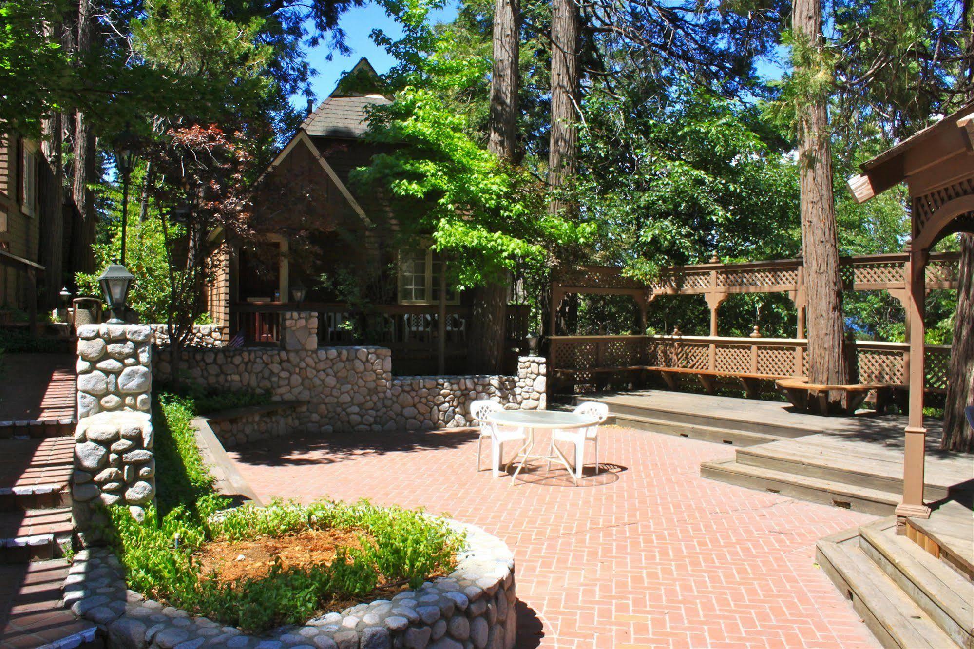 Saddleback Inn At Lake Arrowhead Esterno foto