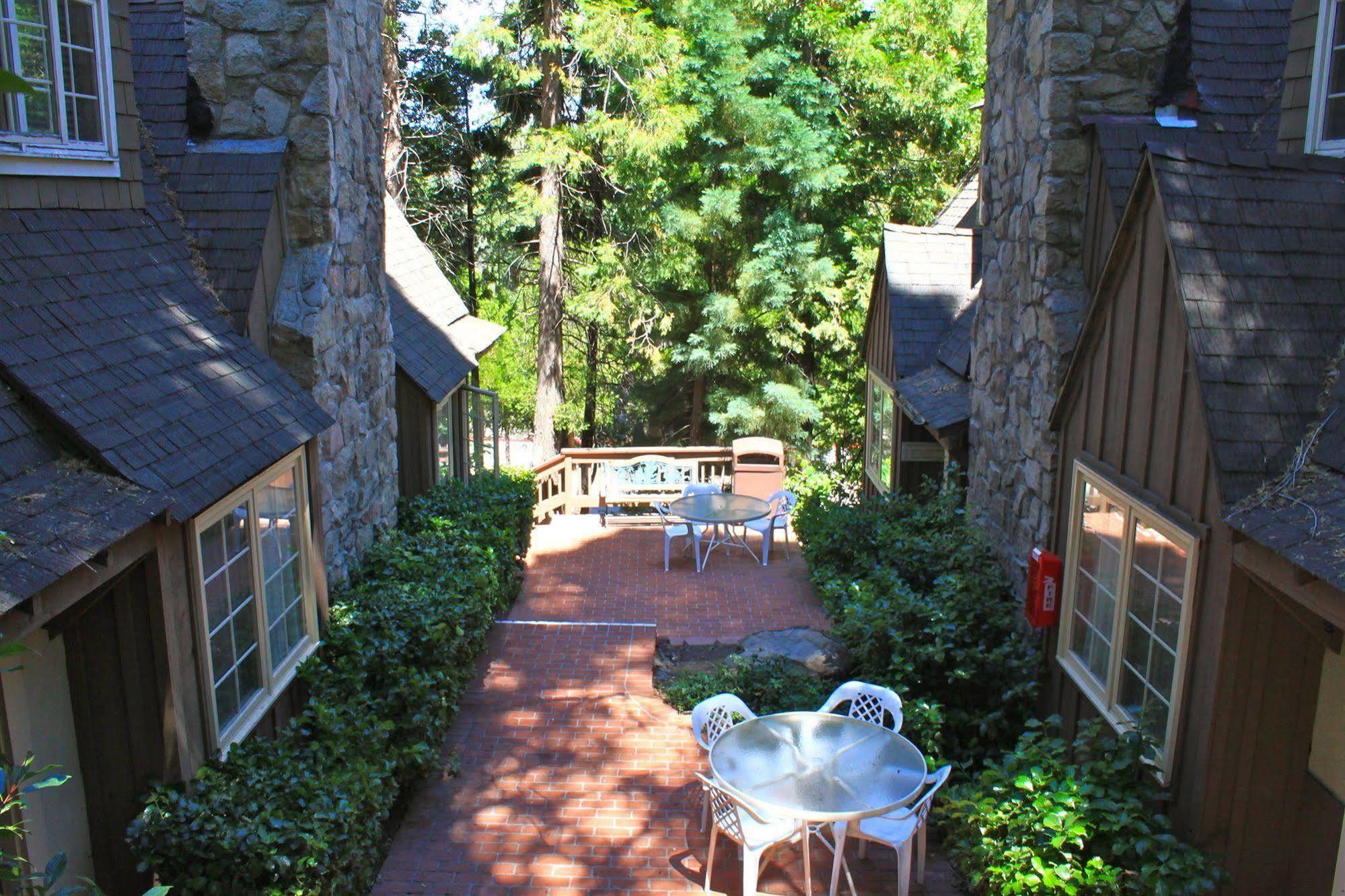 Saddleback Inn At Lake Arrowhead Esterno foto