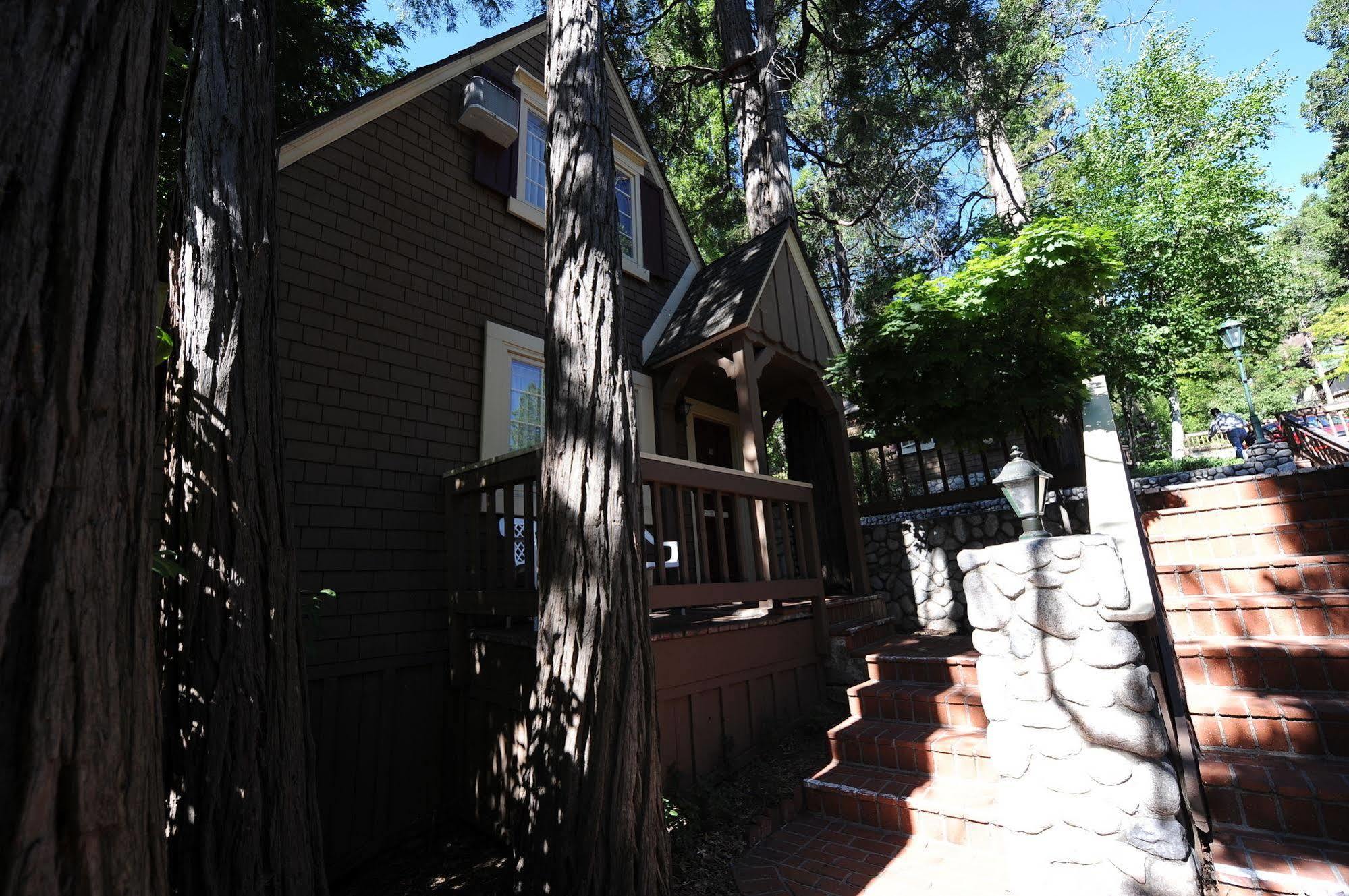 Saddleback Inn At Lake Arrowhead Esterno foto